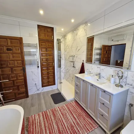 Villa Casa Vista Penon By Theka Services